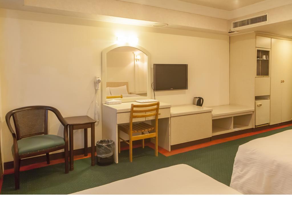Taitung Bali Suites Hotel מראה חיצוני תמונה