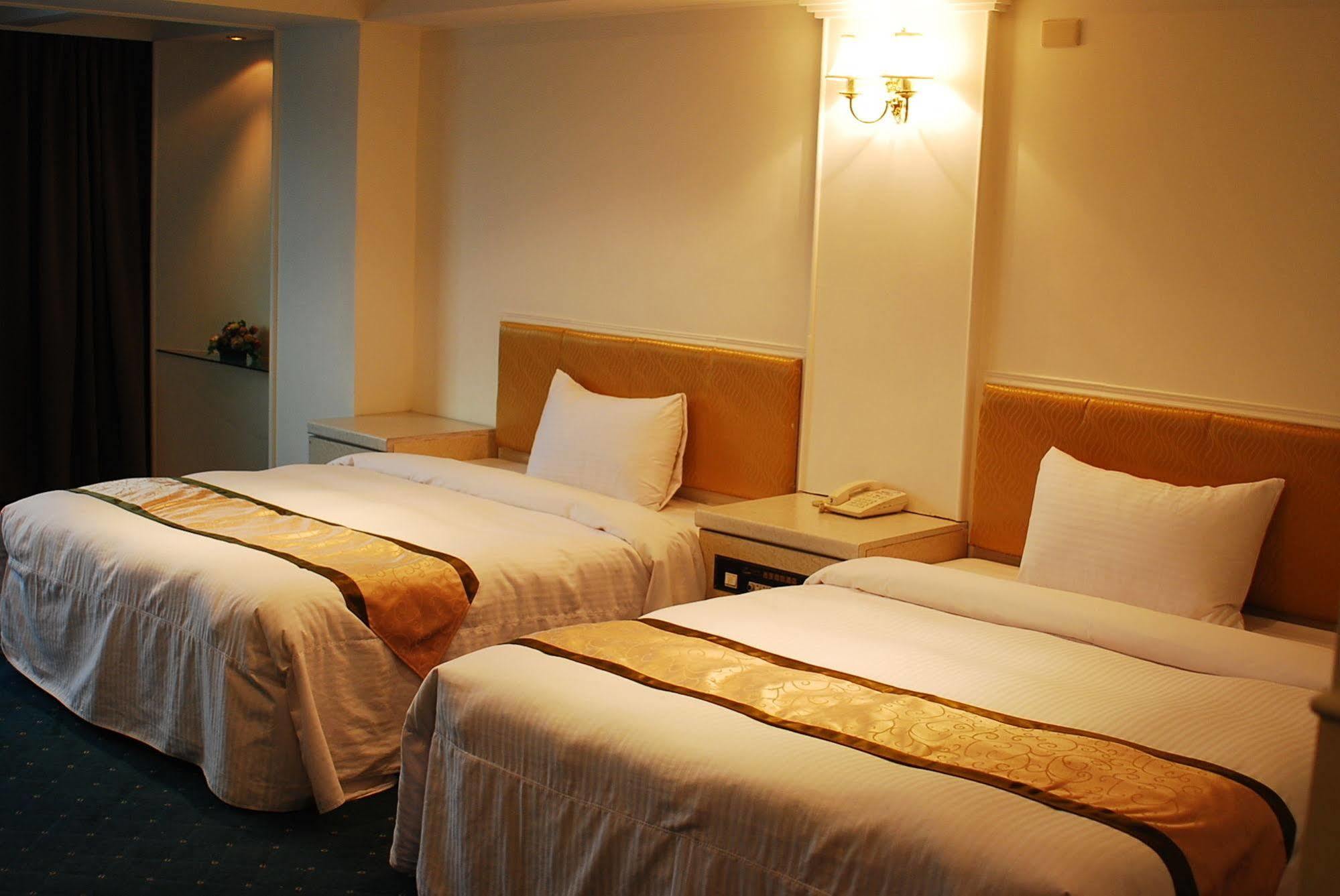 Taitung Bali Suites Hotel מראה חיצוני תמונה